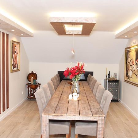 Holiday Home Котор Екстериор снимка