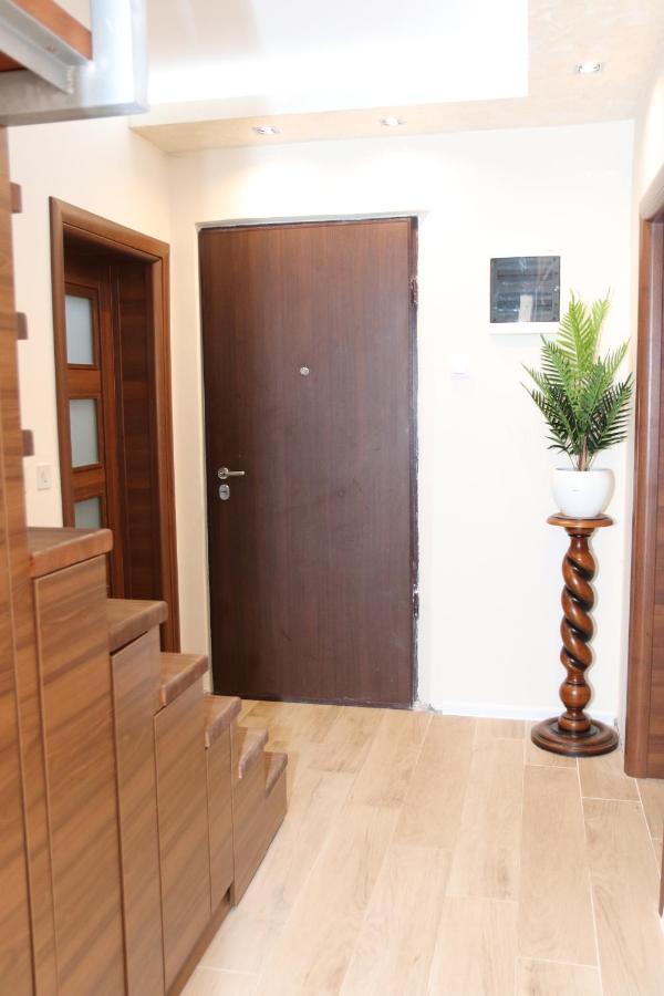 Holiday Home Котор Екстериор снимка