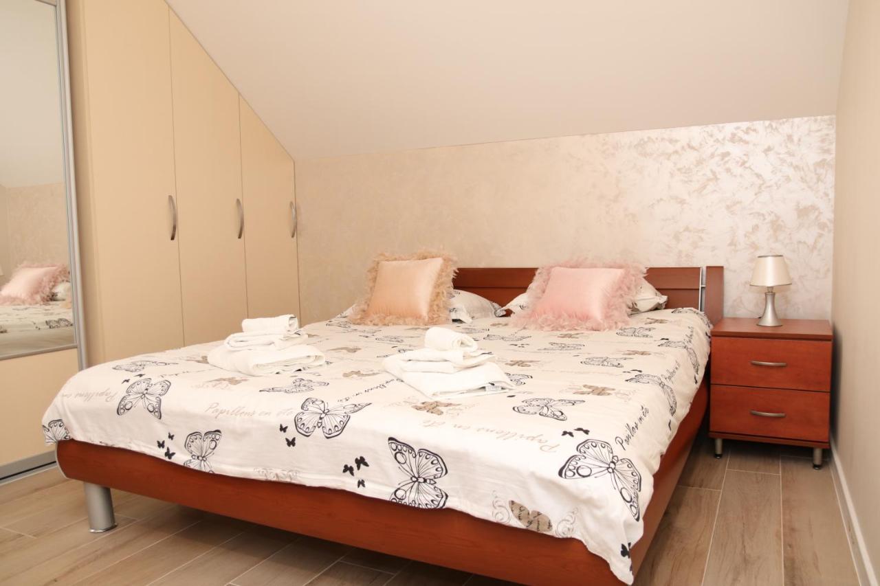 Holiday Home Котор Екстериор снимка